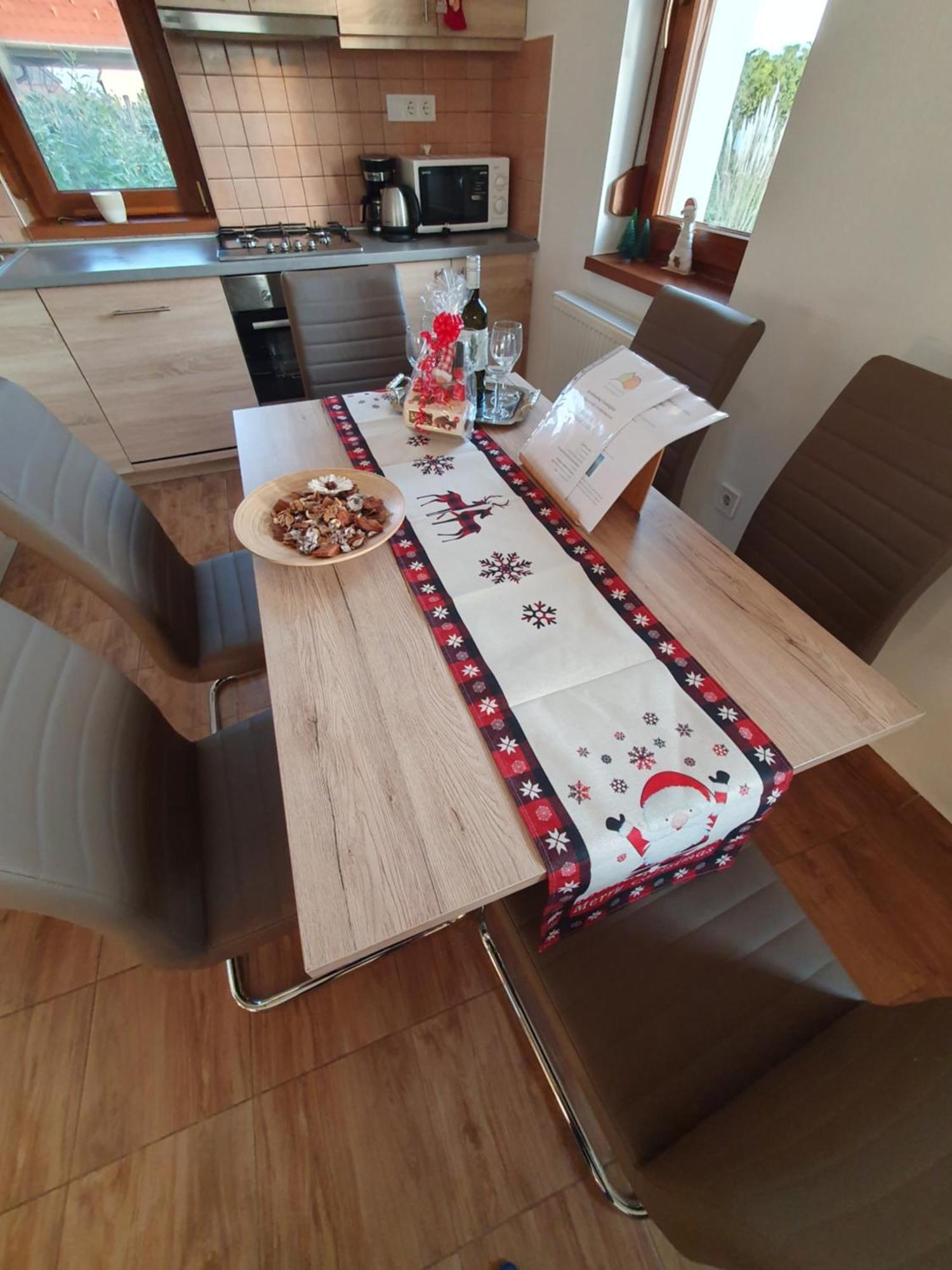 Arvalanyhaj Vendeghaz Βίλα Balatonakali Εξωτερικό φωτογραφία